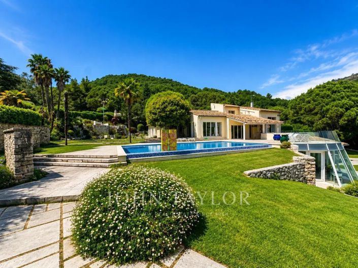 Image No.7-5 Bed House for sale
