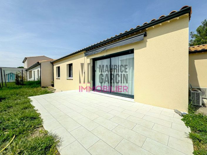Image No.2-3 Bed House for sale