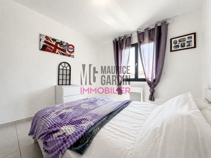 Image No.8-3 Bed House for sale