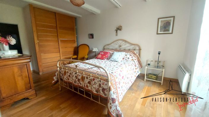 Image No.11-5 Bed House for sale