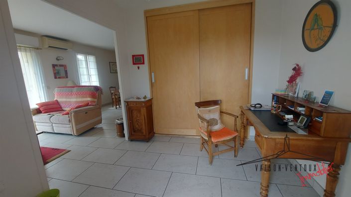 Image No.7-5 Bed House for sale