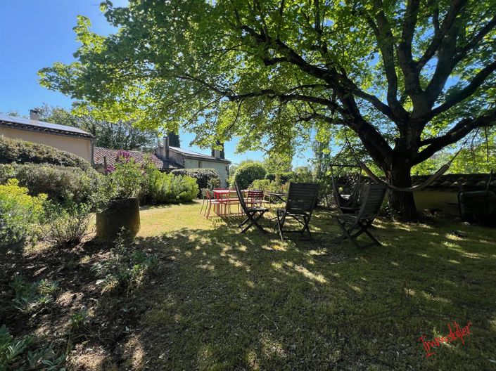 Image No.2-9 Bed House for sale