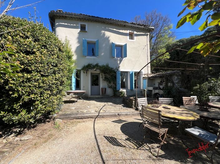 Image No.3-9 Bed House for sale