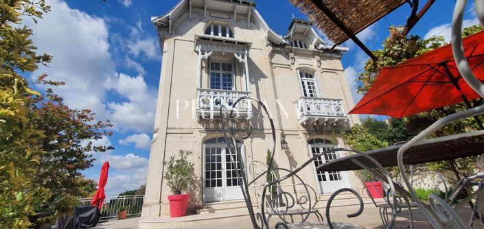 Image No.2-Propriété de 5 chambres à vendre à Angoulême