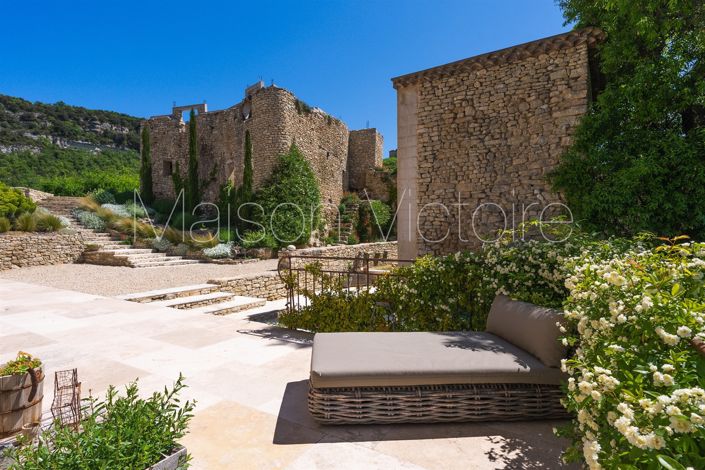 Image No.10-4 Bed House for sale