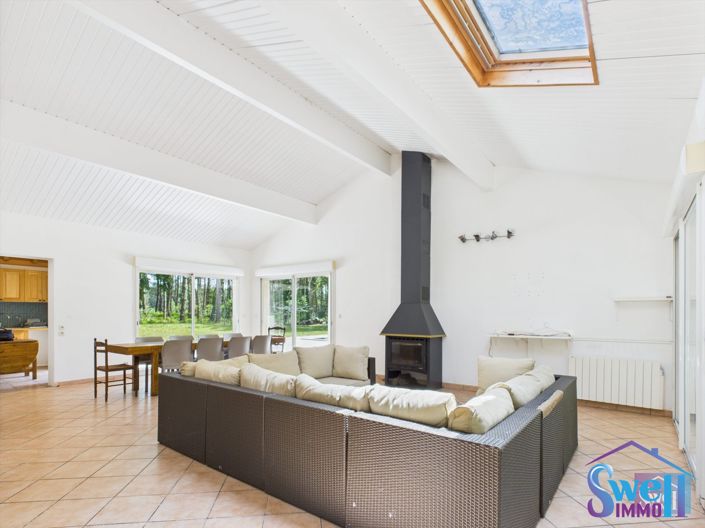 Image No.5-6 Bed House for sale