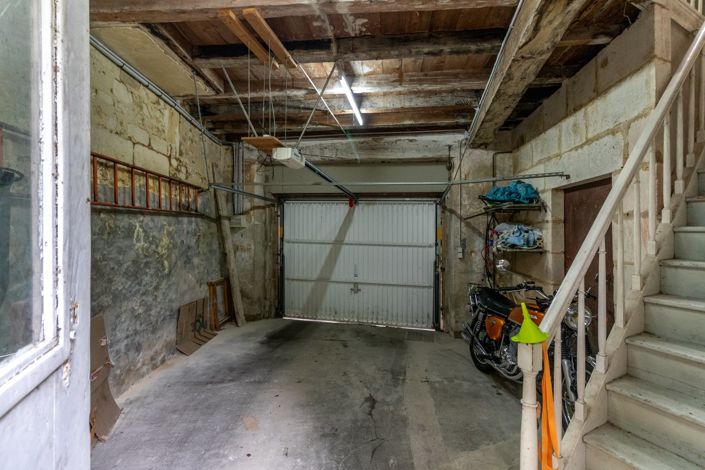 Image No.18-7 Bed House for sale