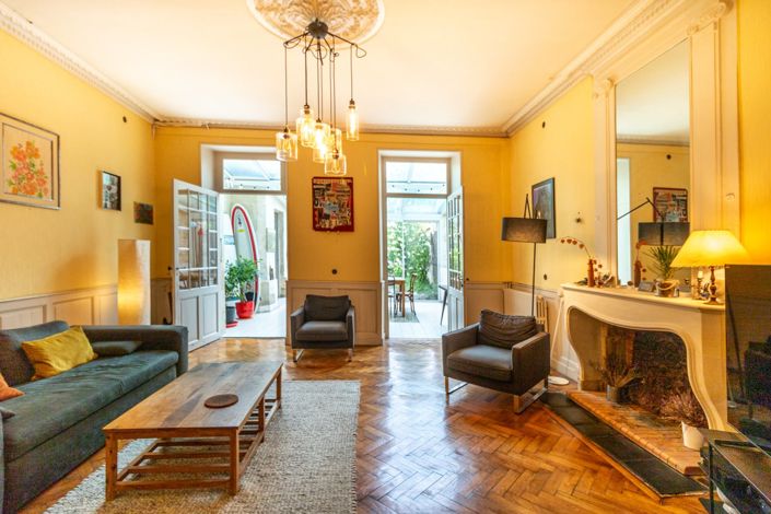 Image No.2-7 Bed House for sale