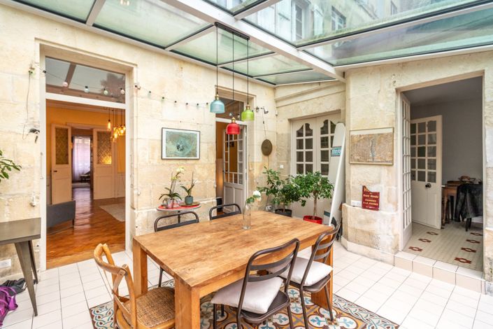 Image No.4-7 Bed House for sale