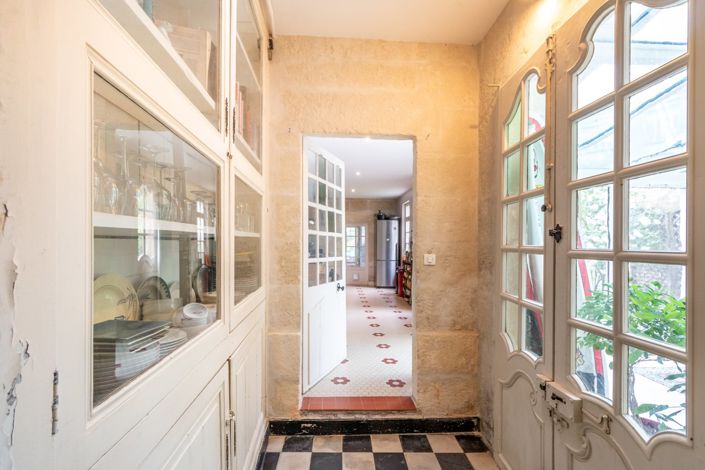 Image No.5-7 Bed House for sale