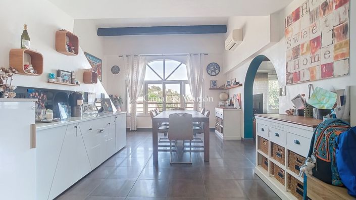 Image No.2-3 Bed House for sale
