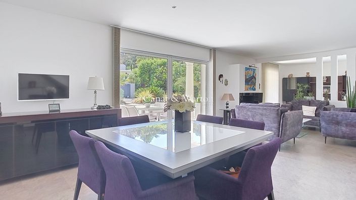 Image No.3-4 Bed Property for sale