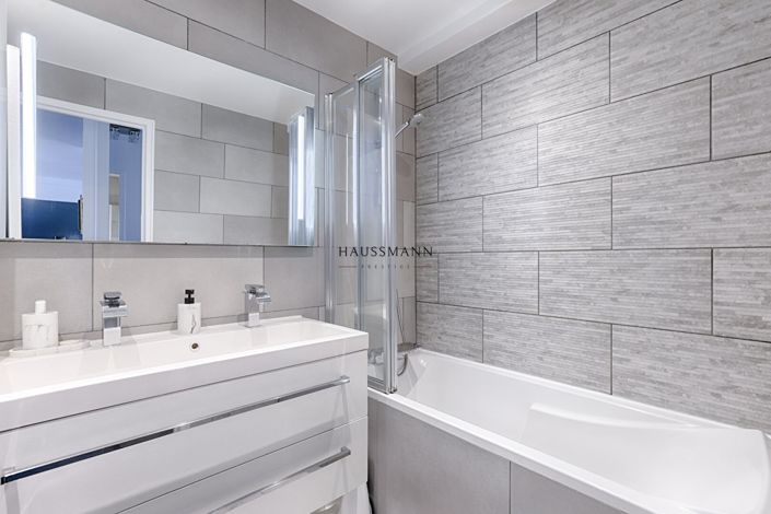 Image No.11-3 Bed Apartment for sale