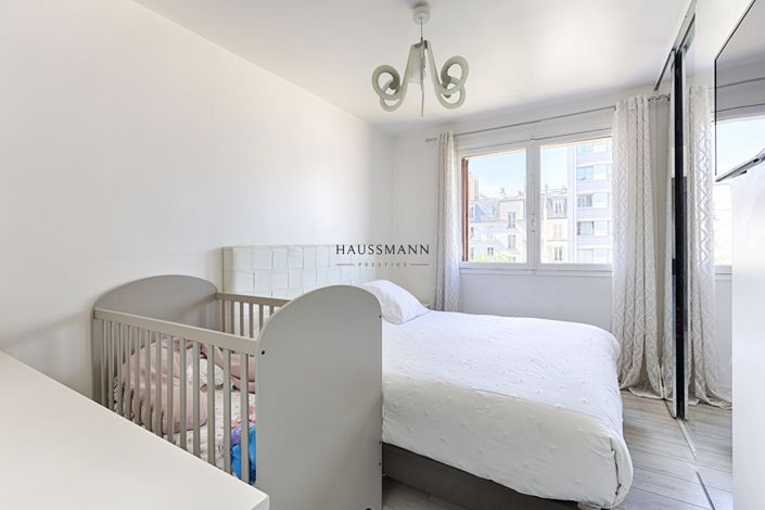 Image No.12-3 Bed Apartment for sale