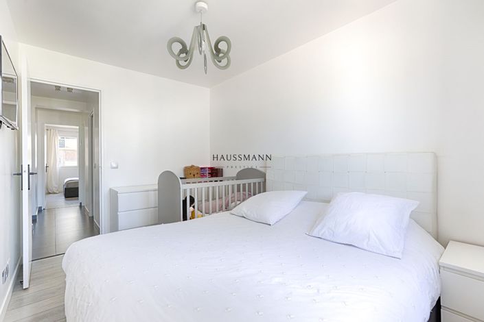 Image No.13-3 Bed Apartment for sale