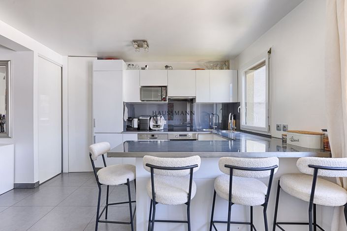 Image No.5-3 Bed Apartment for sale