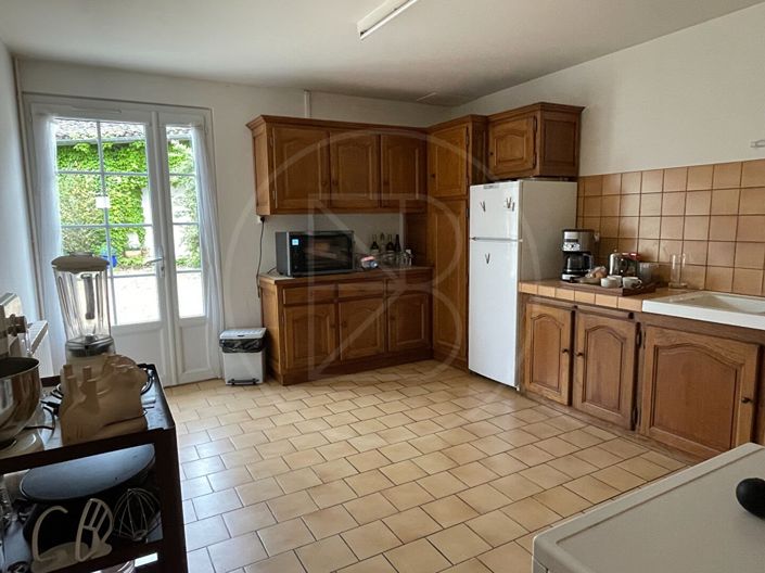 Image No.10-4 Bed House for sale
