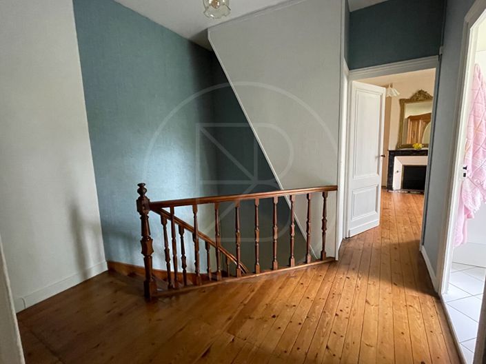 Image No.11-4 Bed House for sale