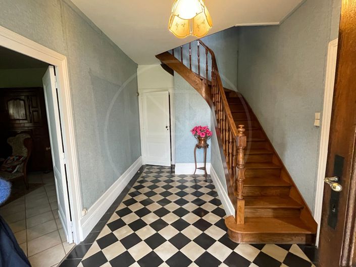 Image No.4-4 Bed House for sale