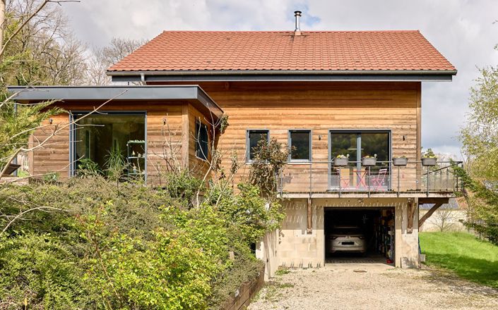 Image No.16-4 Bed Property for sale