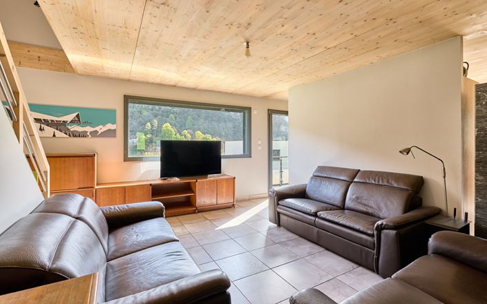 Image No.8-4 Bed Property for sale