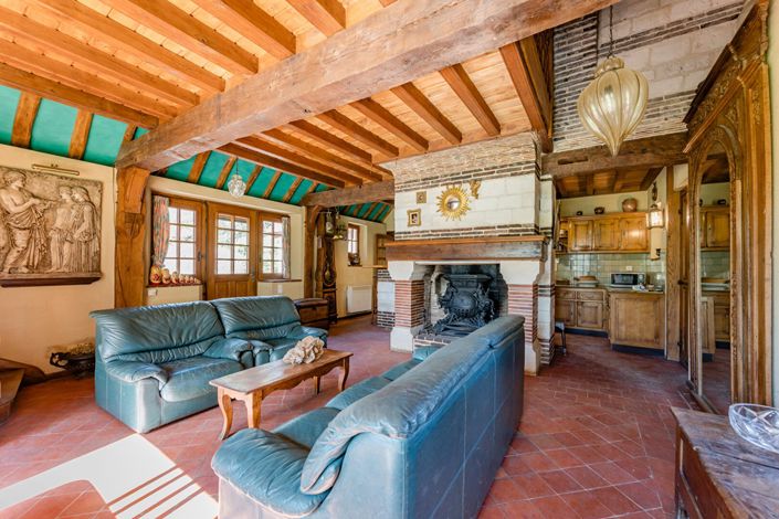Image No.7-2 Bed Property for sale