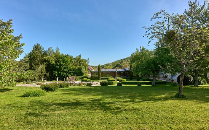 Image No.9-5 Bed House for sale