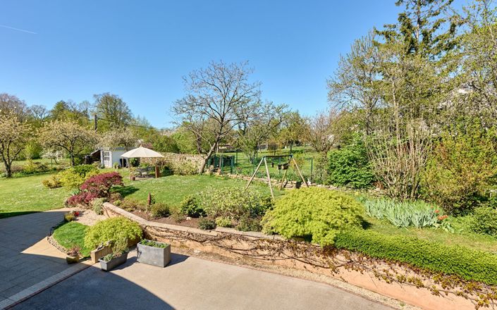 Image No.2-4 Bed Property for sale