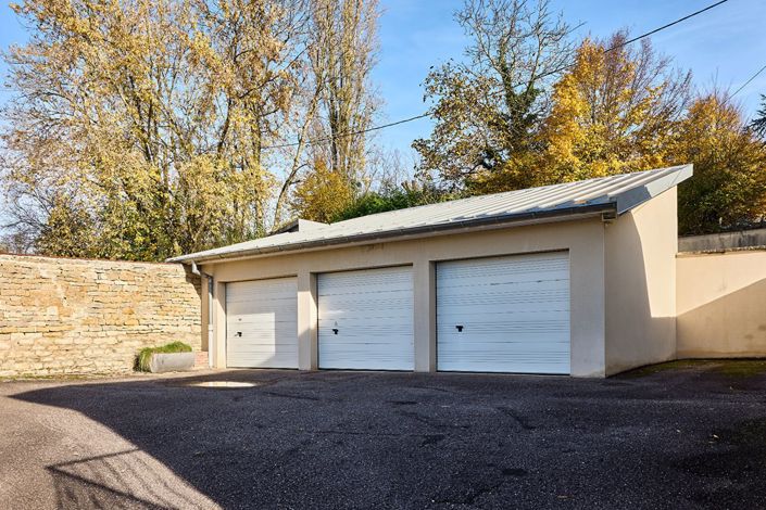Image No.8-4 Bed House for sale