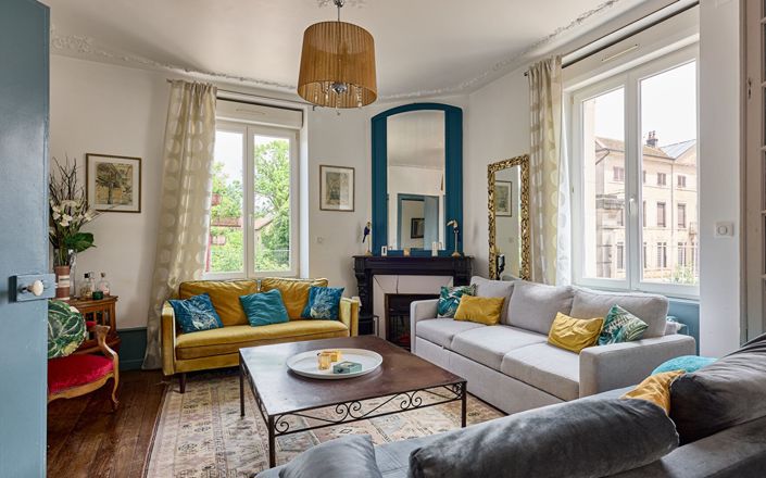 Image No.4-7 Bed Property for sale