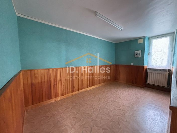 Image No.9-4 Bed House for sale