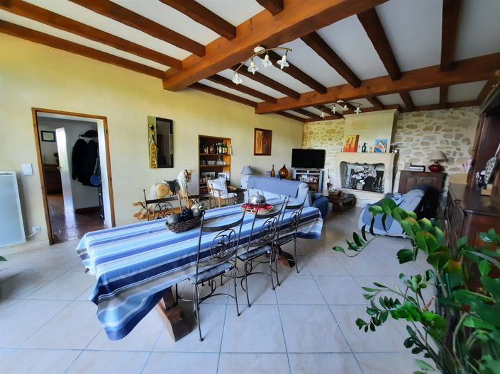 Image No.5-5 Bed House for sale