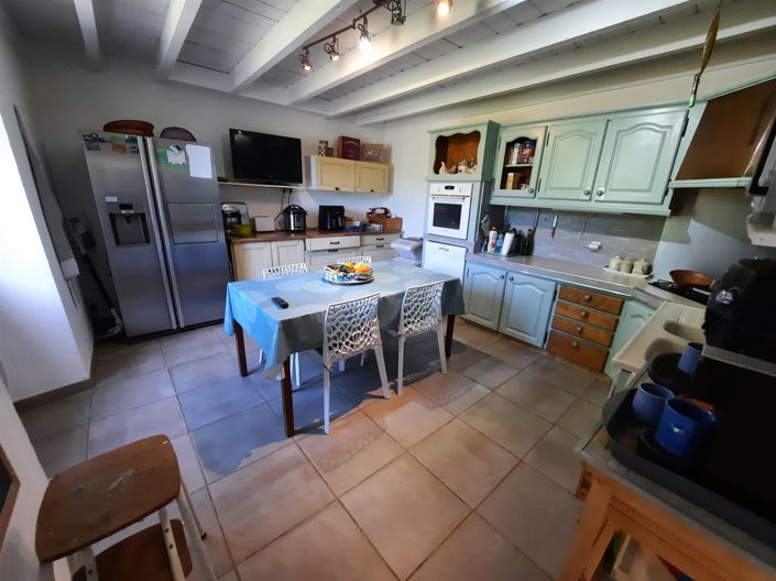 Image No.7-5 Bed House for sale