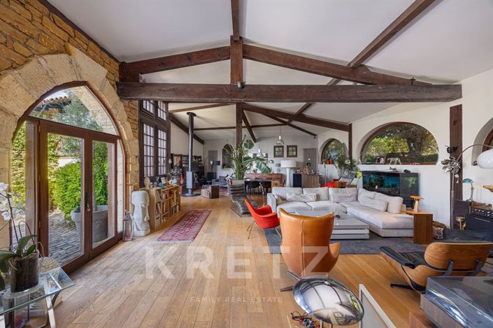 Image No.5-5 Bed House for sale