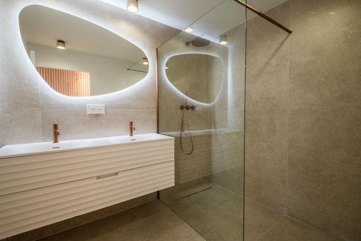 Image No.12-2 Bed Apartment for sale