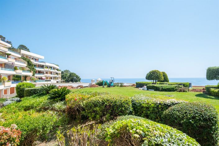 Image No.20-2 Bed Apartment for sale