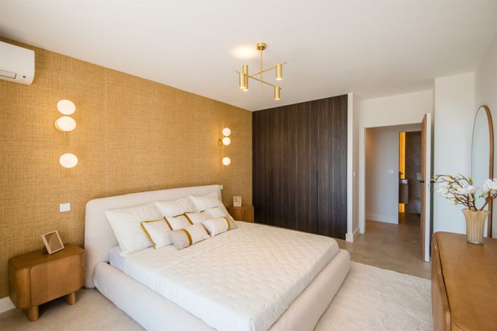 Image No.9-2 Bed Apartment for sale
