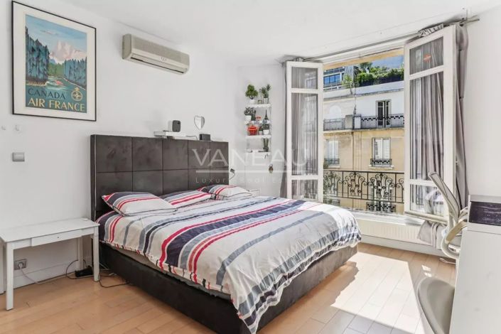 Image No.14-6 Bed House for sale
