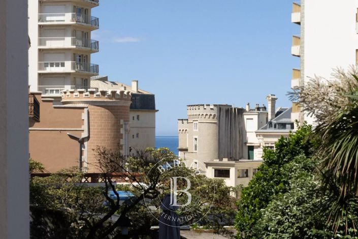 Image No.4-3 Bed Apartment for sale