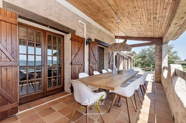 Image No.22-5 Bed House for sale