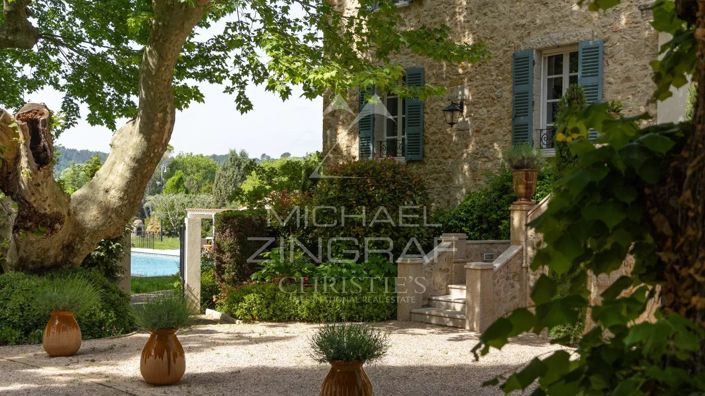 Image No.2-Maison de 10 chambres à vendre à Fayence