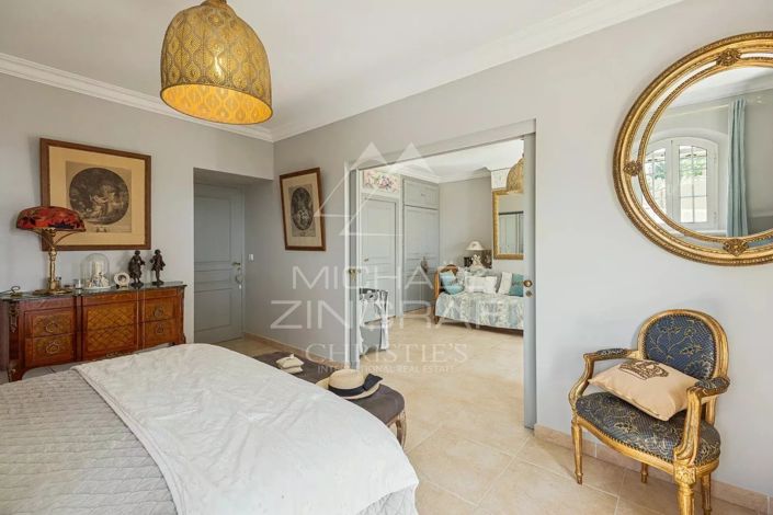 Image No.17-3 Bed House for sale