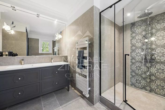 Image No.19-3 Bed House for sale
