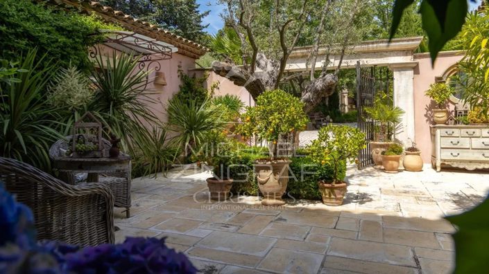 Image No.9-3 Bed House for sale