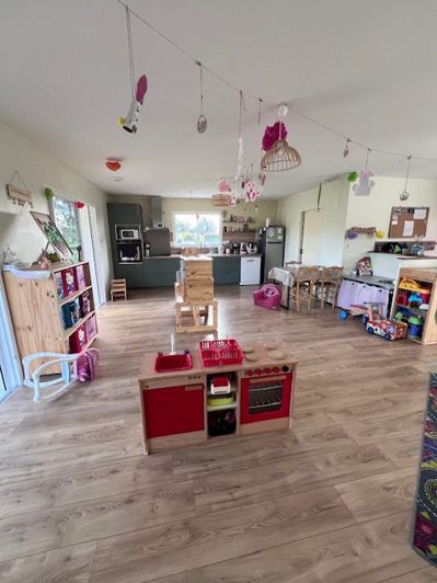 Image No.4-4 Bed House for sale