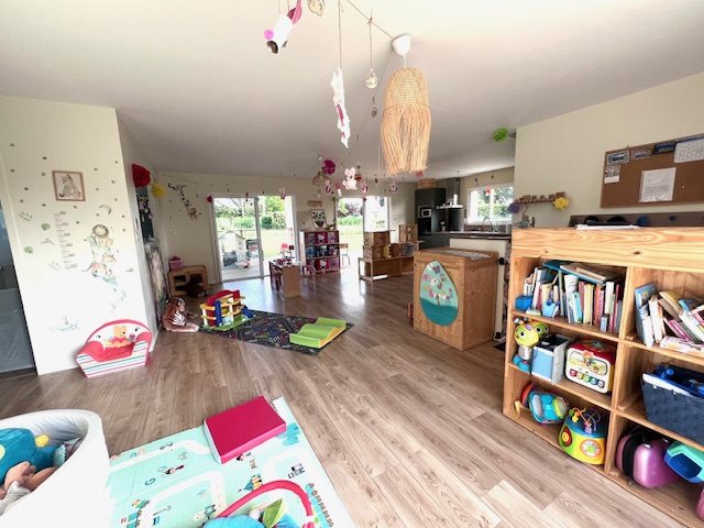 Image No.5-4 Bed House for sale