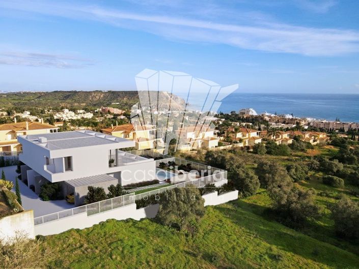 Image No.21-3 Bed House for sale