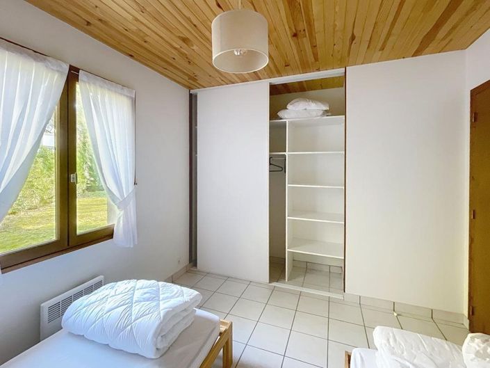Image No.18-3 Bed House for sale