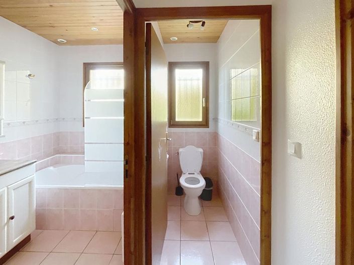 Image No.21-3 Bed House for sale