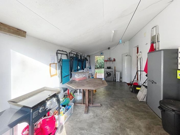 Image No.22-3 Bed House for sale